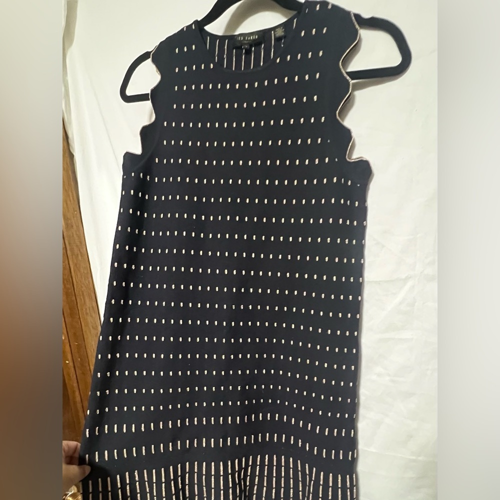 NEW Ted Baker London Relioa Metallic Jacquard Dress w/ Scallop Details Cocktail - Picture 5 of 11